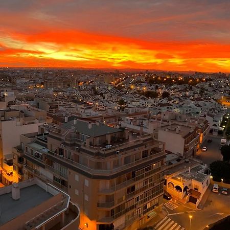 Appartamento Tus Vacaciones Junto Al Mar Torrevieja Esterno foto