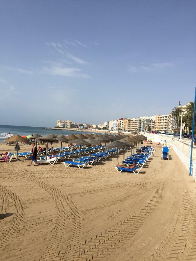 Appartamento Tus Vacaciones Junto Al Mar Torrevieja Esterno foto