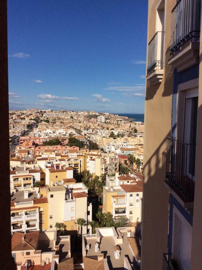 Appartamento Tus Vacaciones Junto Al Mar Torrevieja Esterno foto